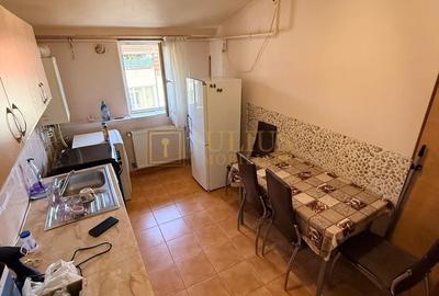 2 dormitoare| mansarda inalta| Dambovita langa Lidl| - 7