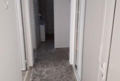 Apartament cu 3 camere decomandat în Păcurari
