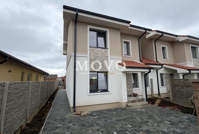 Duplex cu 4 camere în Moșnița Nouă