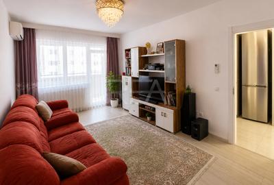 Apartament cu 3 camere decomandat, mobilat în Theodor Pallady