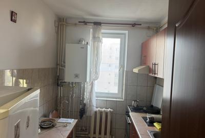 Oferim de închiriere 2 camere - 1