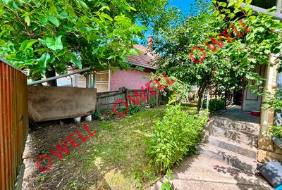 Casă familială de vânzare în Cătălina! - 2