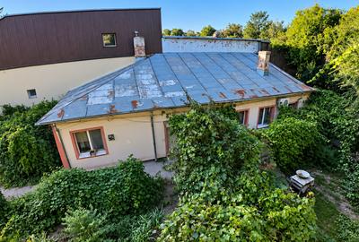 Casa | Teren 900 mp | Strada Movilei | Piata Centrala - 1