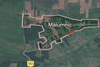 Casă bătrâneasca 1009 mp+ extravilan (6000 mp)de vânzare în satul Malumnic - 2