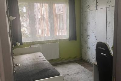 Apartament de vânzare - 10