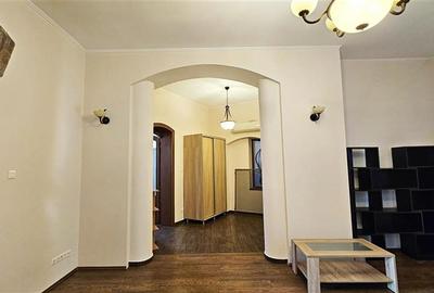 DE INCHIRIAT Apartament spatios 3 camere Gh Lazar pietonala - Unirii - 11
