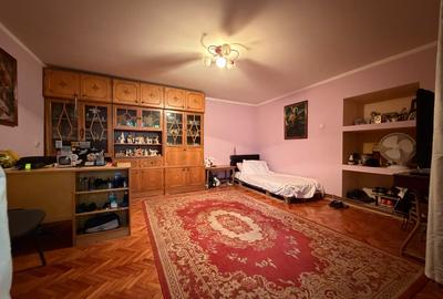 Casă individuală cu 5 camere în Chișoda