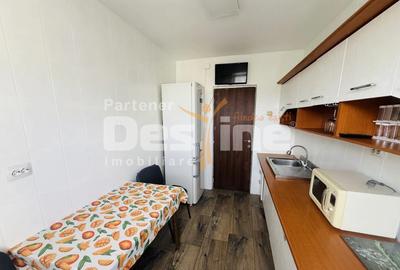 Liceul Bolintineanu | 2 camere | 59mp | et 9 | renovat | parcare | 100.000 euro - 10