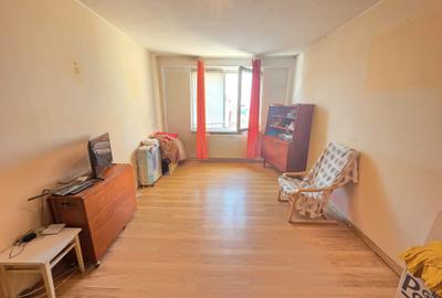 Vanzare Apartament 2 camere zona Grivitei ,Str.Mircea cel Batran - 33