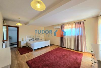 Elegant 2-Bedroom Penthouse Duplex with House-Like Feel - 9