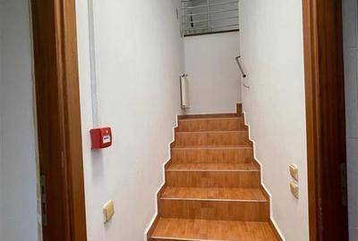 INCHIRIERE IMOBIL COMERCIAL INDIVIDUAL SPATIU GRADINITE / BIROURI / CLINICA 710 - 10