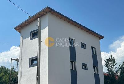 Apartament cu 3 camere decomandat în Tătărași