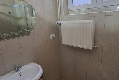 GARA DE NORD (Spitalul Witting)- 2 apartamente, 6 camere, vila solida renovata! - 25