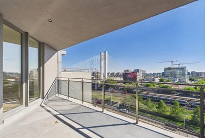 Apartament cu 3 camere semidecomandat în Grivița