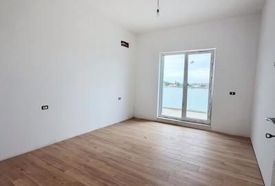 3 Camere - 2 Bai - 72 mp + terasa 25 mp  135.000 euro TVA Inclus - 8