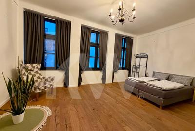 Apartament cu 4 camere decomandat în Ultracentral