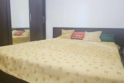 Apartament cu 2 camere semidecomandat, mobilat în Aleea Trandafirilor