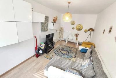 Apartament cu 3 camere decomandat, mobilat în Berceni