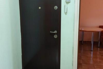 Apartament cu 2 camere decomandat în Dristor