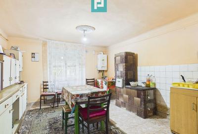 Casă din cărămidă 6 camere – Ineu - 14