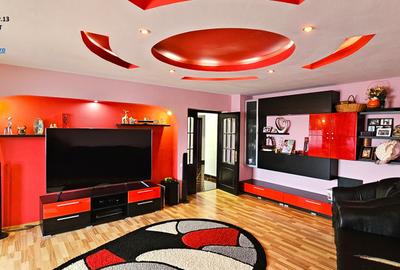Apartament 3 camere decomandate, cu boxa si loc de parcare, zona 1 Mai - 10