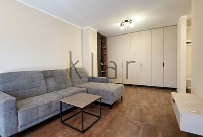 Apartament cu 2 camere semidecomandat, mobilat în Plopilor
