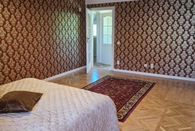 Breaza-casa renovata cu livada pe rod - 31