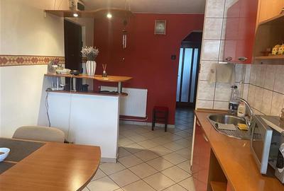 Apartament 3 camere , zona ultracentrala - Unitatea de Pompieri, renovat , mobil - 36