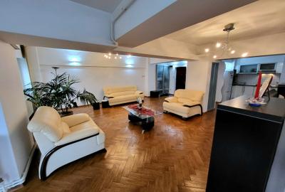 4 camere Centru Bloc PESCĂRUȘ  pret 188000 euro - 4