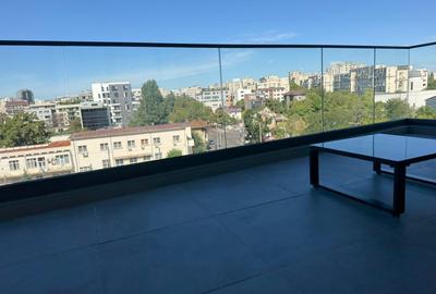 Apartament cu 3 camere decomandat în Vitan Mall