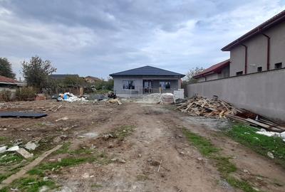 Casă individuală cu 4 camere în Cumpăna