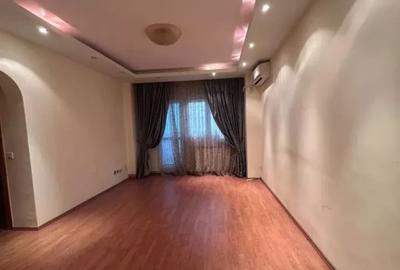 Apartament cu 2 camere semidecomandat, mobilat în Tineretului