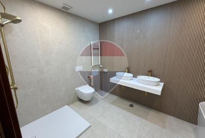 INCHIRIERE Apartament cu 3 camere + curte in zona Primaverii - 18