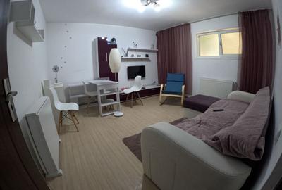 Apartament cu 2 camere decomandat, mobilat în Apărătorii Patriei