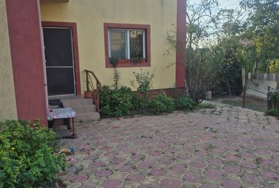 DUPLEX DEOSEBIT – IDEAL PENTRU 2 FAMILII SAU O FAMILIE NUMEROASĂ | NĂVODARI - 4