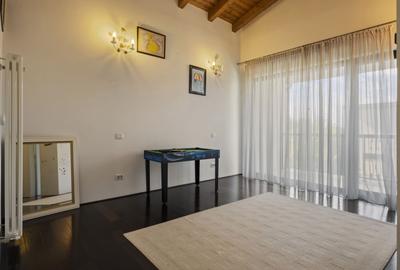 O casa frumoasa construita cu materiale premium - 7