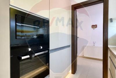 Apartament cu 3 camere de închiriat - 18