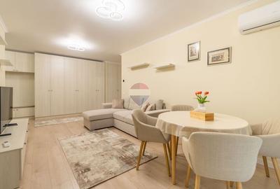 Apartament cu 2 camere semidecomandat, mobilat în Iris