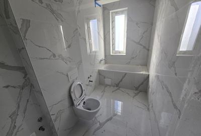 Langa ESO. Decomandat. Bucatarie inchisa. Terasa spatioasa. - 9