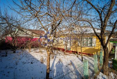 🏡 Teren 2300 mp și casă bătrânească în centrul satului Voinesti, lângă biserică - 33