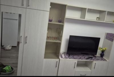 Garsonieră semidecomandată în Poarta 6