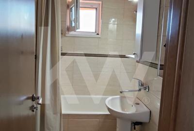 Apartament cu 3 camere de închiriat – Vasile Aaron, mobilat, bloc cu lift - 7