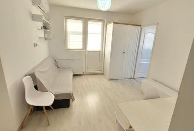 Apartament cu 2 camere nedecomandat în Podu Roș