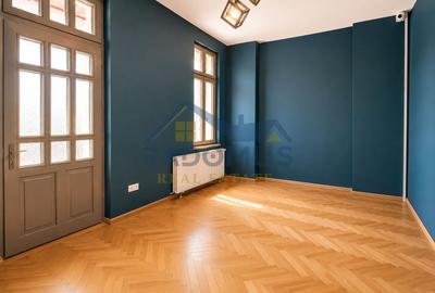 Spațiu Comercial | Centru | 3 Camere | 100 mp | Etaj 500/ Mansarda 400 - 13