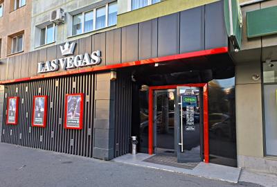 Spațiu comercial de închiriat – Str. Mihai Viteazu, Sibiu, zona intens circulata - 2
