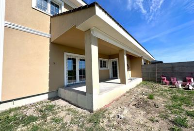 Casă individuală cu 4 camere în Moșnița Nouă