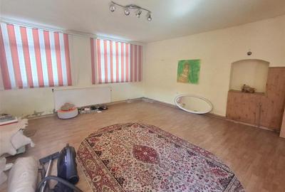 2 Apartamente la casa pivnita garaj in Cisnadie - 28