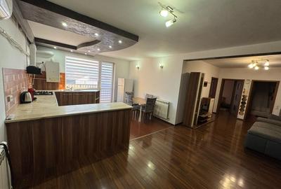 Apartament spațios și luminos, 3 camere - 1