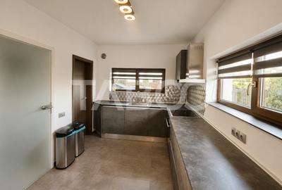 Casa de inchiriat cu 4 camere si curte in Selimbar / acces auto - 10