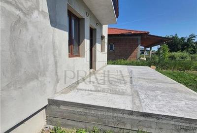 Casa Individuala - intabulata - la gri - zona foarte buna - 13
